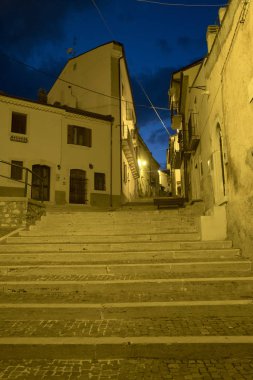 Rivisondoli (Abruzzi) gece