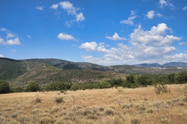 Abruzzi, dağ manzarası, yaz
