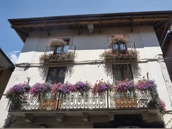 Sulmona (Abruzzo, Italia), palazzo storico — Foto Stock