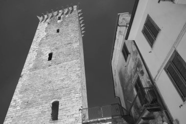 Cesena (Rieti, İtalya): Ortaçağ Kulesi