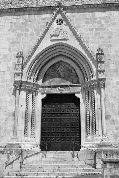 Sulmona (Abruzzi, Włochy), kościoła San Filippo Neri — Zdjęcie stockowe