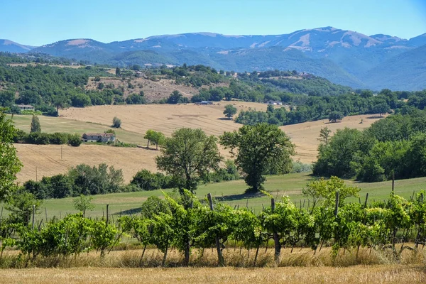 Paisaje rural entre Rieti (Lazio) y Terni (Umbría ) —  Fotos de Stock