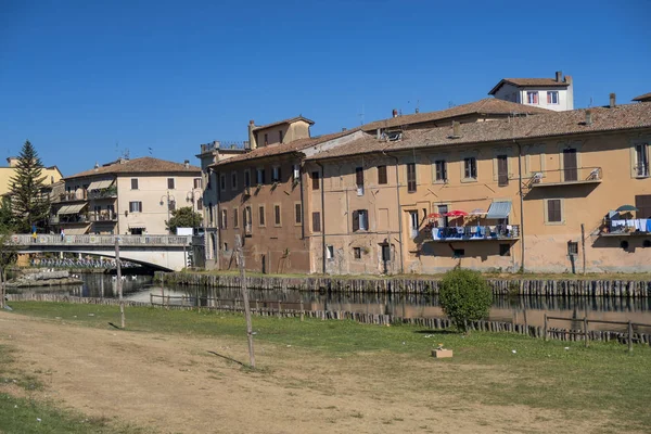 Rieti, lungo il fiume Velino — Foto Stock