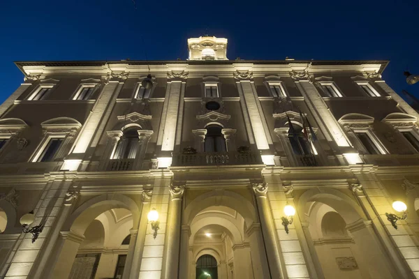 列蒂 (意大利), 历史建筑在晚上 — 图库照片