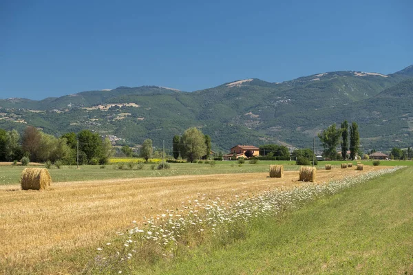 Paisaje rural entre Rieti (Lazio) y Terni (Umbría ) —  Fotos de Stock