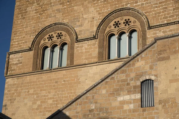 Orvieto (Umbria, Włochy), zabytkowy Palazzo del Popolo — Zdjęcie stockowe