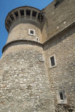 Alviano (Umbria, İtalya), Ortaçağ Kalesi