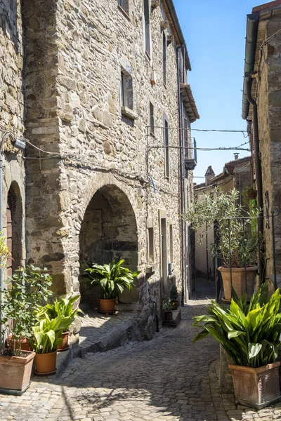 Zabytkowe miasto Baschi (Umbria, Włochy) — Zdjęcie stockowe
