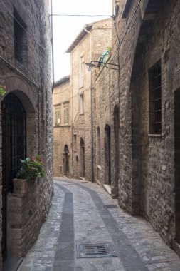 Todi, Umbria eski sokak