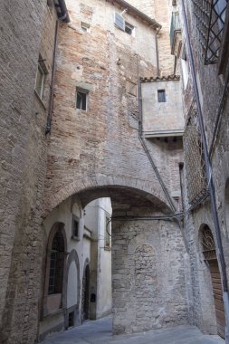 Todi, Umbria eski sokak