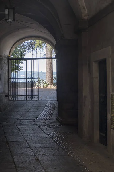 奥维多, 翁布里亚, 意大利: 历史街道 — 图库照片