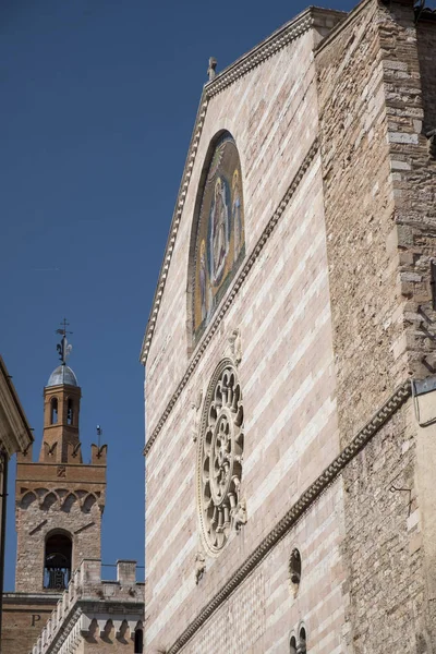 Foligno (perugia, italien), dom — Stockfoto