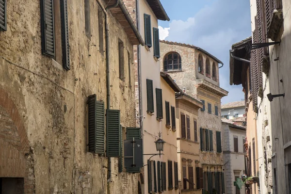 Montepulciano, Siena, Italië: historische gebouwen — Stockfoto