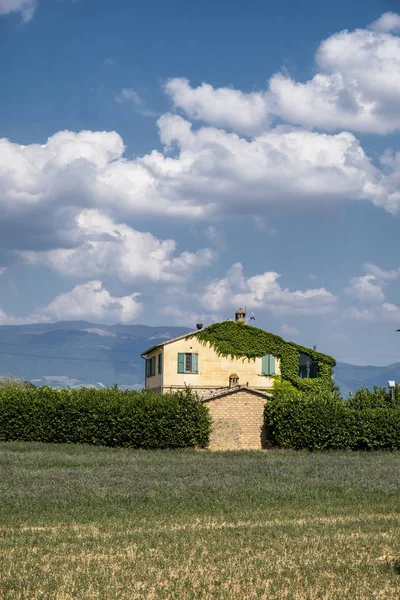 Paysage en Ombrie entre Spello et Pérouse — Photo