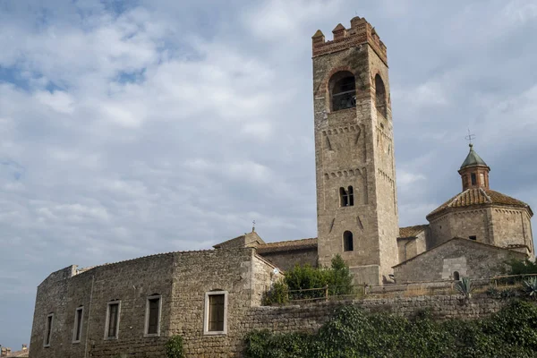 Asciano, Siena, el casco antiguo —  Fotos de Stock