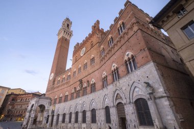 Siena, Italy: Piazza del Campo