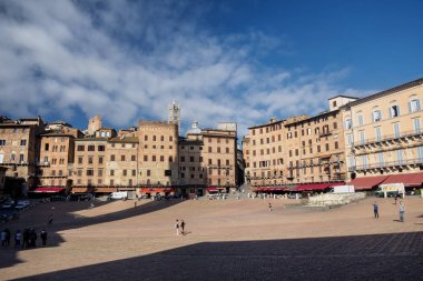 Siena, Italy: Piazza del Campo