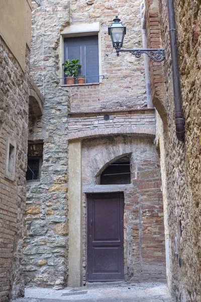 Volterra, Тоскана, исторический город — стоковое фото