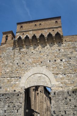 San Gimignano, Siena, sabah
