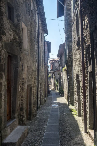 Filetto, old village in Lunigiana — Stock fotografie