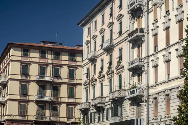 La spezia: Giuseppe-Verdi-Platz — Stockfoto