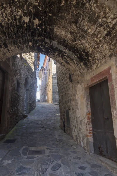 Pontremoli, Lunigiana tarihi şehir — Stok fotoğraf