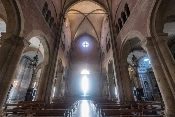 Fidenza, Parma, Italy: cathedral interior — Stock Photo, Image