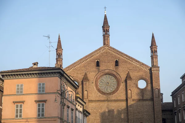 Piacenza: Piazza Cavalli, praça principal da cidade — Fotografia de Stock