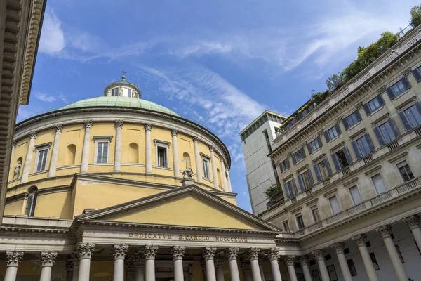 San Carlo kyrkan i Milano, Italien — Stockfoto