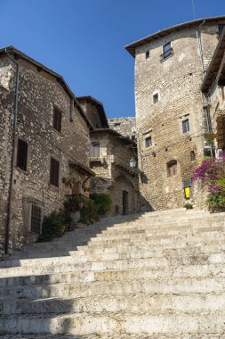 Sermoneta, Latin eyaletinin tarihi kenti.