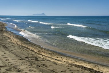 Capo Portiere, Latin Sahili.