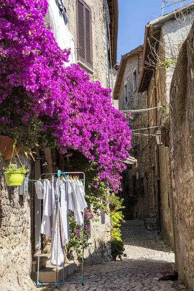 Sermoneta, historické město v provincii Latina — Stock fotografie