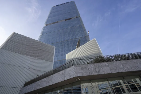 Tour Isozaki à Citylife, Milan — Photo