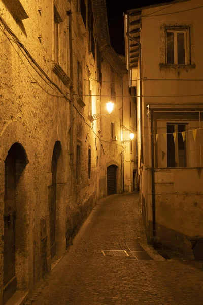 Arpino, Itálie, v noci — Stock fotografie