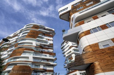 Şehir yaşamındaki Hadid binaları, Milan