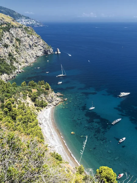 コスティエラ・アマルフィターナ、イタリア、夏の海岸 — ストック写真