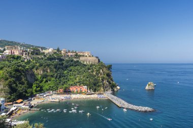Deniz Vico Malzemeleri, Napoli