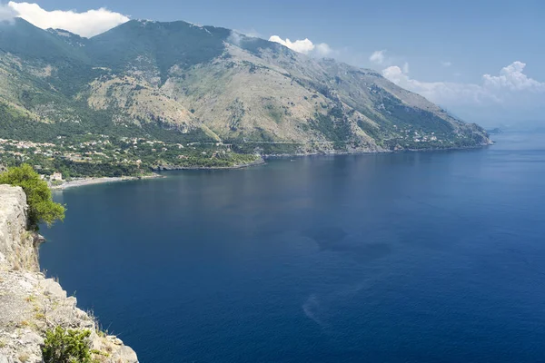 Die Küste von Maratea, Süditalien, im Sommer — Stockfoto