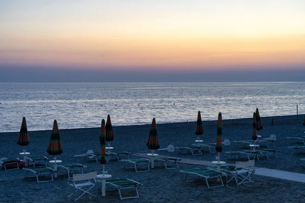 La playa de Scalea, Calabria, Italia, por la noche — Foto de Stock