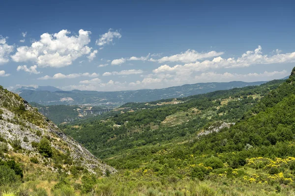 Krajobraz w pobliżu Mormanno, Kalabria — Zdjęcie stockowe