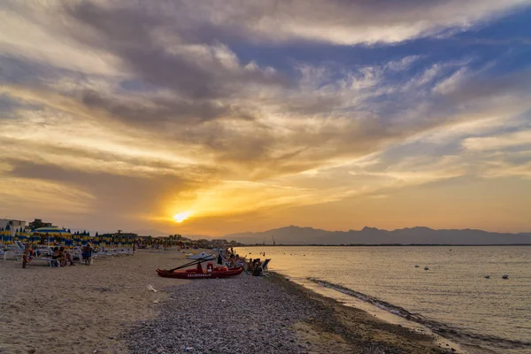 Praia de Schiavonea, Calabria, Itália — Fotografia de Stock