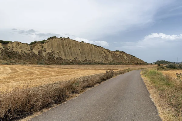 Paisagem rural na província de Matera no verão — Fotografia de Stock