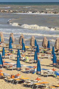 Termoli, Campobasso, Molise, İtalya ve yaz aylarında plajları
