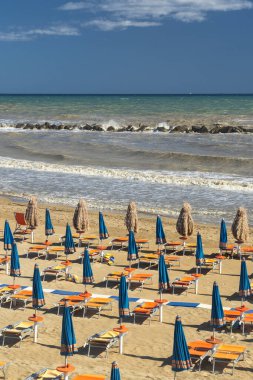 Termoli, Campobasso, Molise, İtalya ve yaz aylarında plajları