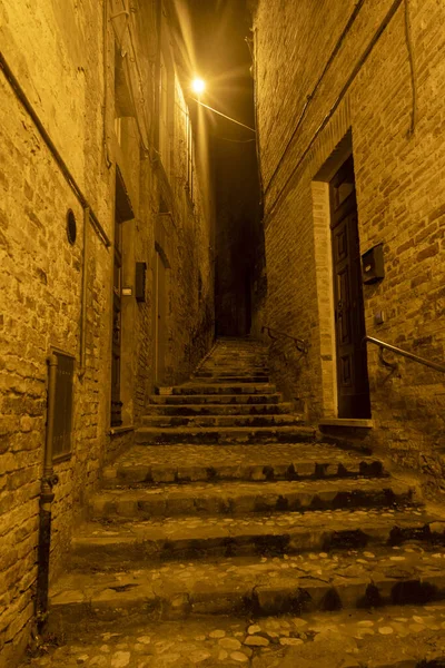 Ripatransone Ascoli Piceno Marchas Itália Rua Típica Cidade Histórica Noite — Fotografia de Stock