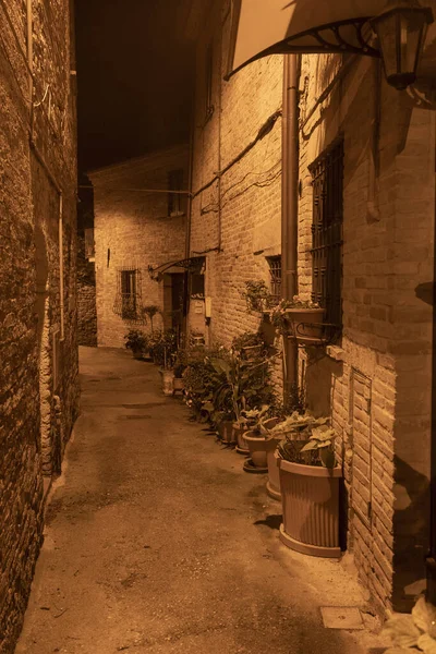 Ripatransone Ascoli Piceno Marche Tipica Del Centro Storico Alla Sera — Foto Stock