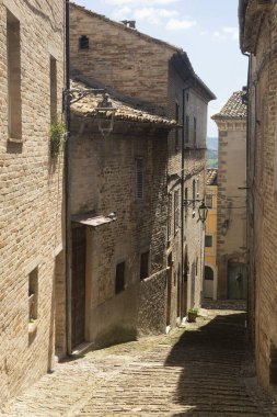 Monte Giberto, Fermo, Marches, Italy: medieval village. Typical street with old houses