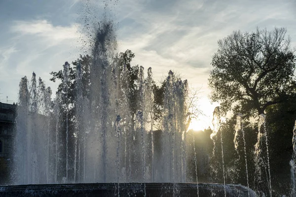 Mailand Lombardei Italien Historischer Brunnen Auf Dem Platz Des Schlosses — Stockfoto