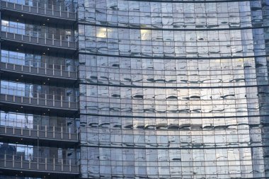 Milan, Lombardy, İtalya: Gae Aulenti Meydanı 'ndaki modern binalar.