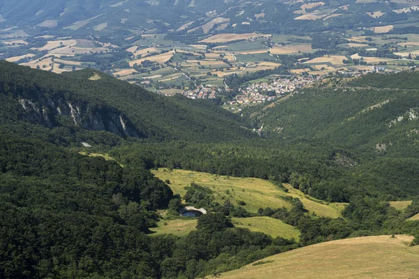 Berglandschap Bij Monte Cucco Tussen Marche Umbrië Italië Zomer — Stockfoto